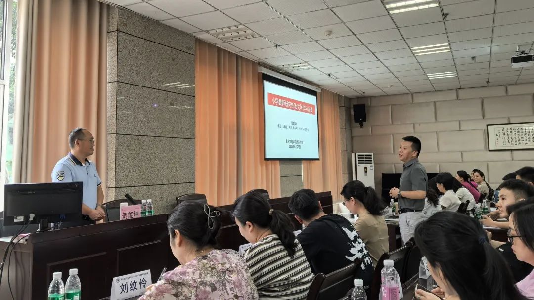 江北区新村国奥小学2025年暑期校本培训点亮教师成长之路