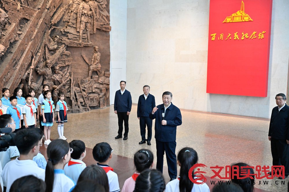 总书记山西行丨记者手记：挺起民族脊梁，蹚出发展新路