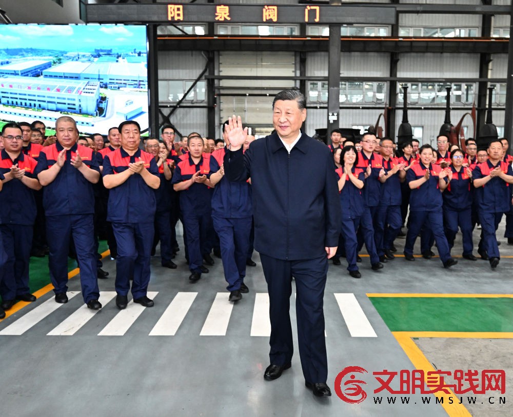 总书记山西行丨记者手记：挺起民族脊梁，蹚出发展新路