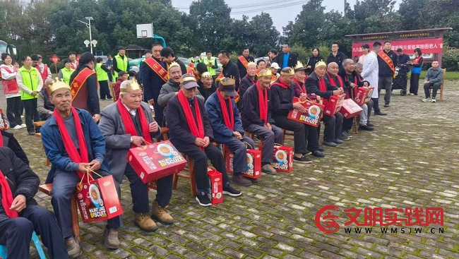 弘扬孝道文化 共建和谐重阳 — 合肥各级好人、道德模范爱心企业走进庐江县万山镇敬老院 图片2.png