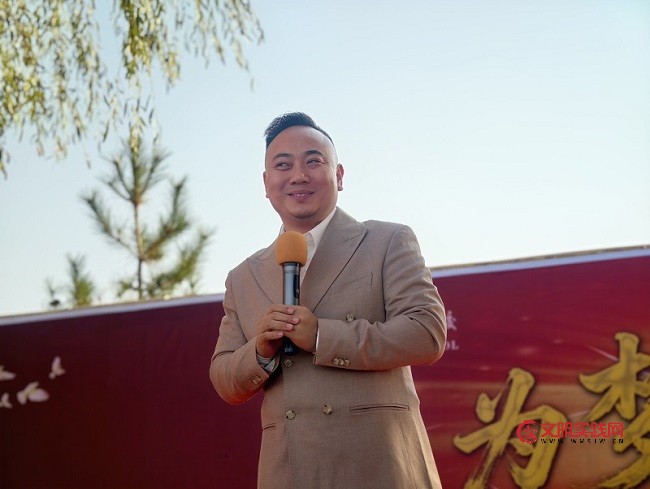 为梦想疯狂一次!灵丘四中高考励志演讲点燃学子冲刺热情 微信图片_20251103205207_46_680.jpg