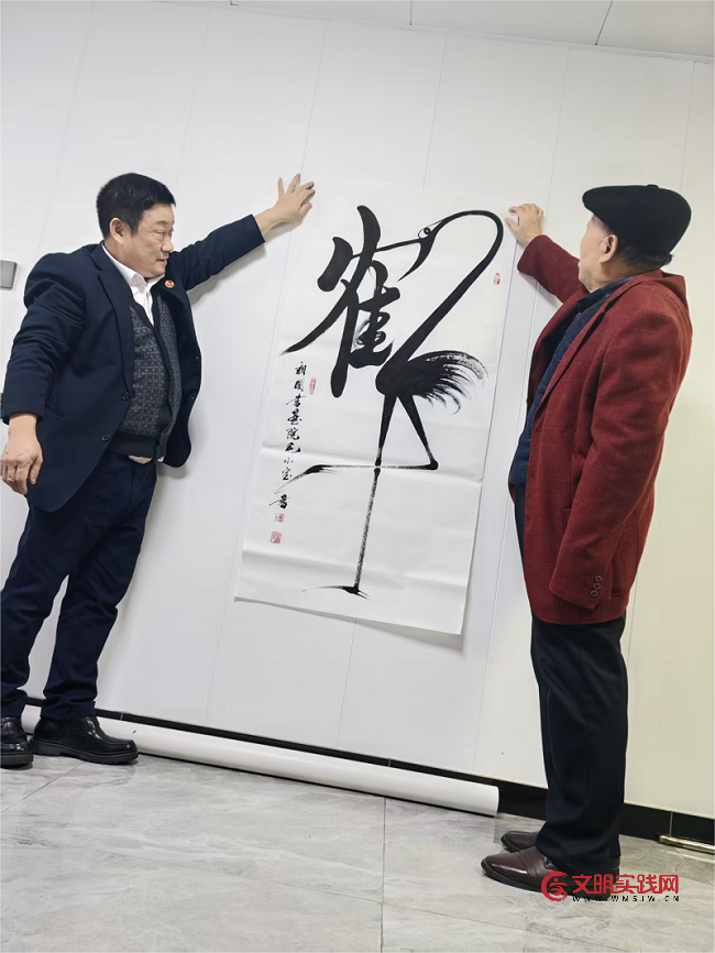 祖国书画院走进岳西百岁堂康养中心开展公益活动 祖国书画院走进岳西百岁堂康养中心开展公益活动