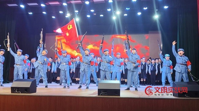 山西绛县举办第十届中小学书法美术作品展 山西绛县举办第十届中小学书法美术作品展