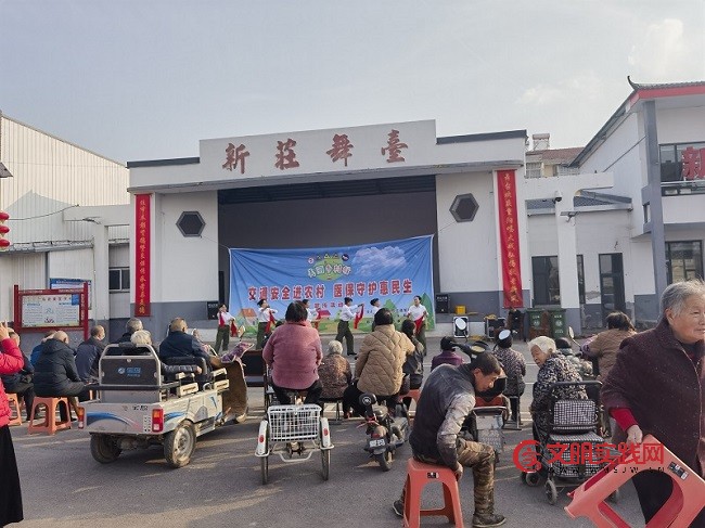 医保征缴暖民心 全民参保护健康 微信图片_20251112170308_50_811.jpg