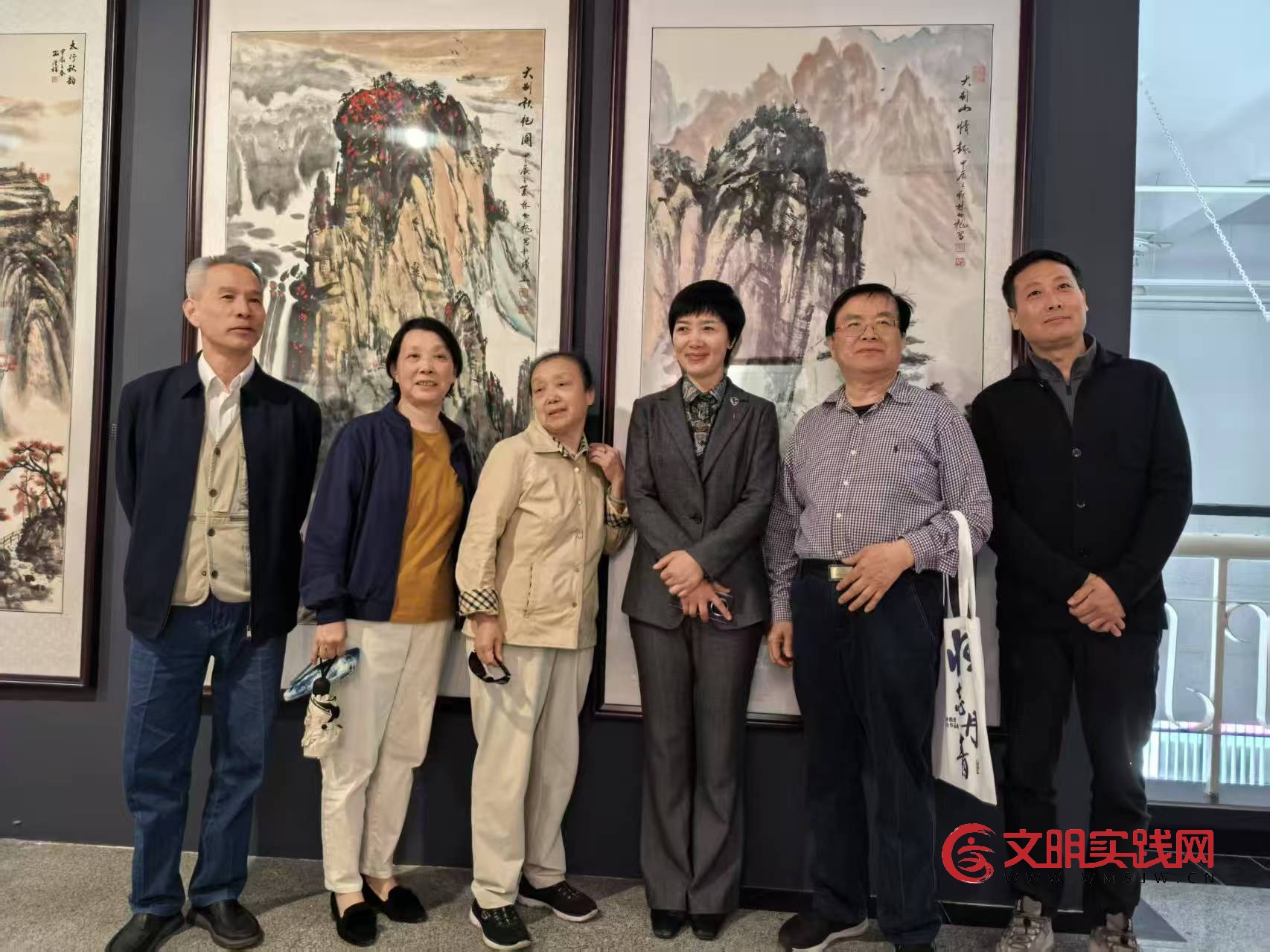 襄阳好风日 满城墨香浓 微信图片_20251112210637_317_86.jpg