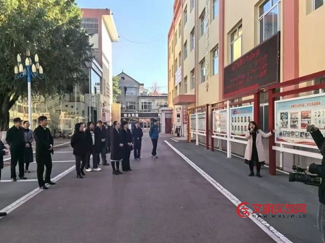 绛县县直初级中学校 打造“行走”的思政课堂新范式 微信图片_20251114161443_206_15.jpg