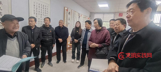 党支部织就 “银发关爱网” 让退休教师老有所依 图片5.png