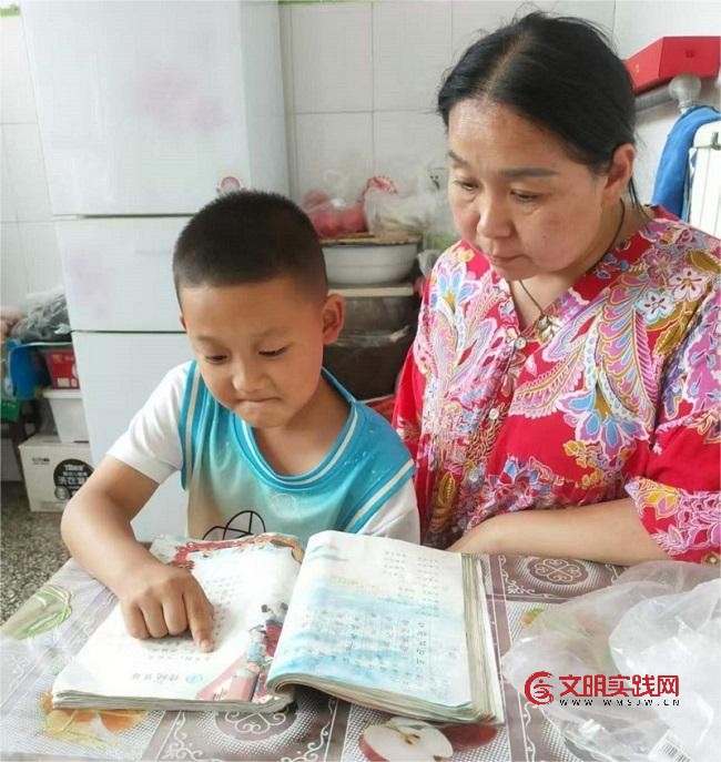 她把芳华绽放在乡土上——记山西省绛县郭家庄村妇联主席赵园园 微信图片_20251123142345.jpg