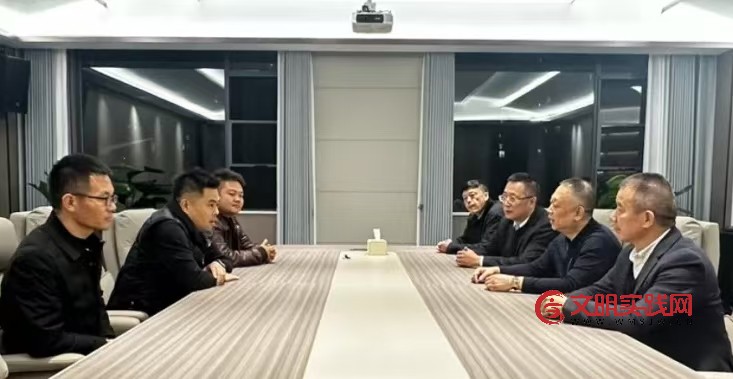 湖北省武汉城市圈商贸服务协会走访会员企业 1.jpg