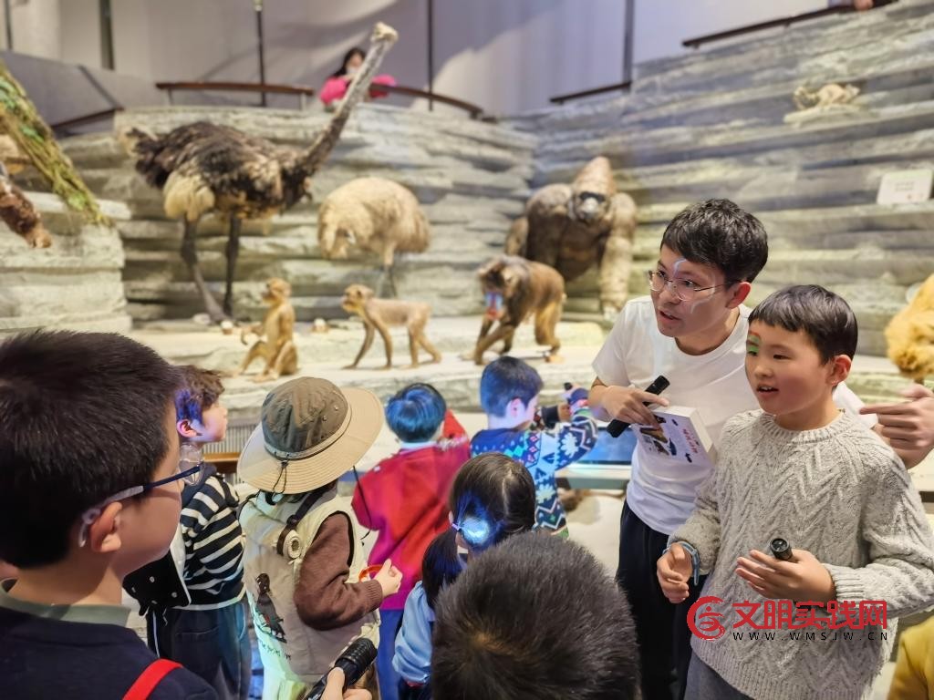 与恐龙“同眠”是怎样的体验? 与恐龙“同眠”是怎样的体验?