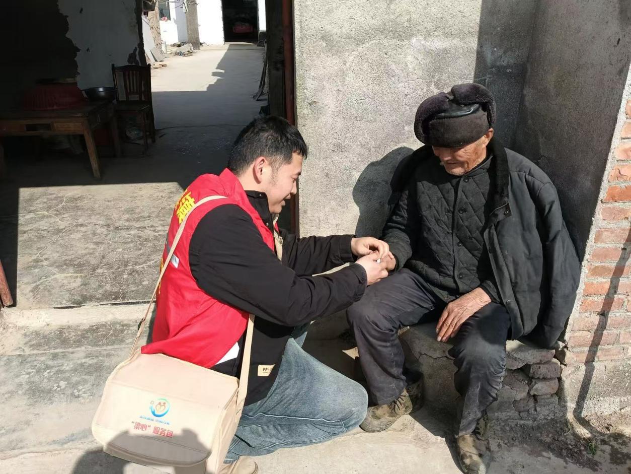 徐州睢宁：创新“背包服务”，解百姓身边难事