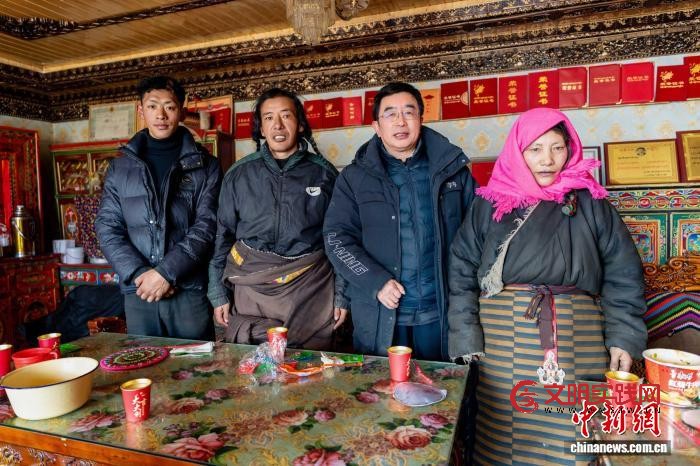 (全国两会)连玉明:“源”起三江源 建言生态保护与文明探源 (全国两会)连玉明:“源”起三江源 建言生态保护与文明探源