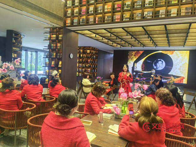 春风伴书香,阅见“她时光” ——她时光·锦心读书会民国“书香碟影”雅集在武汉东棠书局举行 image.png