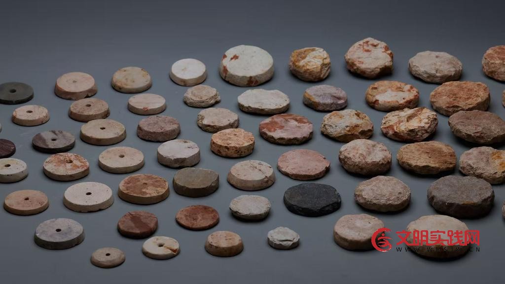 6000年前“制造业”雏形 无锡斗山遗址出土石纺轮作坊