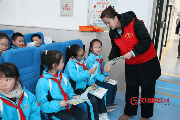 西宁沐风:“护苗”开学第一课·扣好新学期“平安锁”青少年赋能活动 6666.png