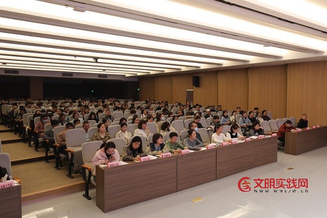 绛县医保局启动 2026 年基金监管集中宣传月 专题培训筑牢基金安全防线 微信图片_20260413182141_95_811.jpg