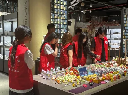 福州工商学院闽香筑梦实践队深耕闽南非遗活态传承 image.png