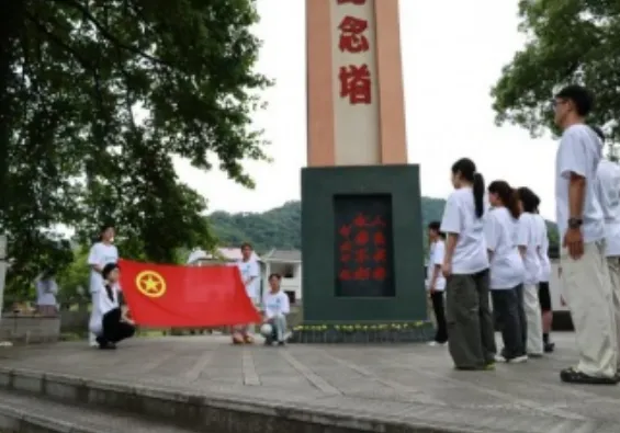 “三下乡”综述|以知践行,以力兴乡,青春微光点亮荷塘 image.png